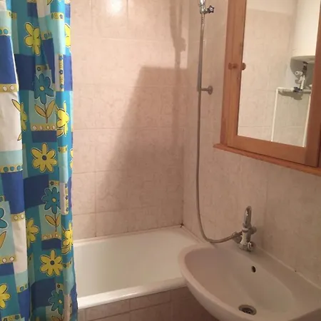 アパート Lellei Vizparti Homokos Strandnal バラトンレッレ