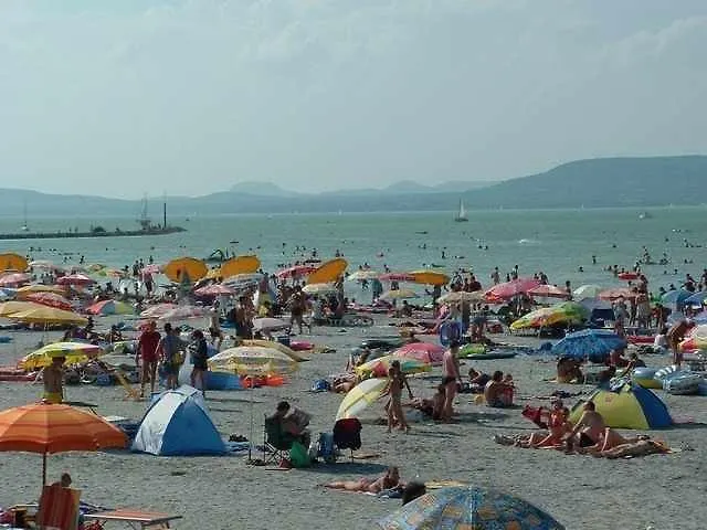 Apartamento Lellei Vízparti Homokos Strandnál *